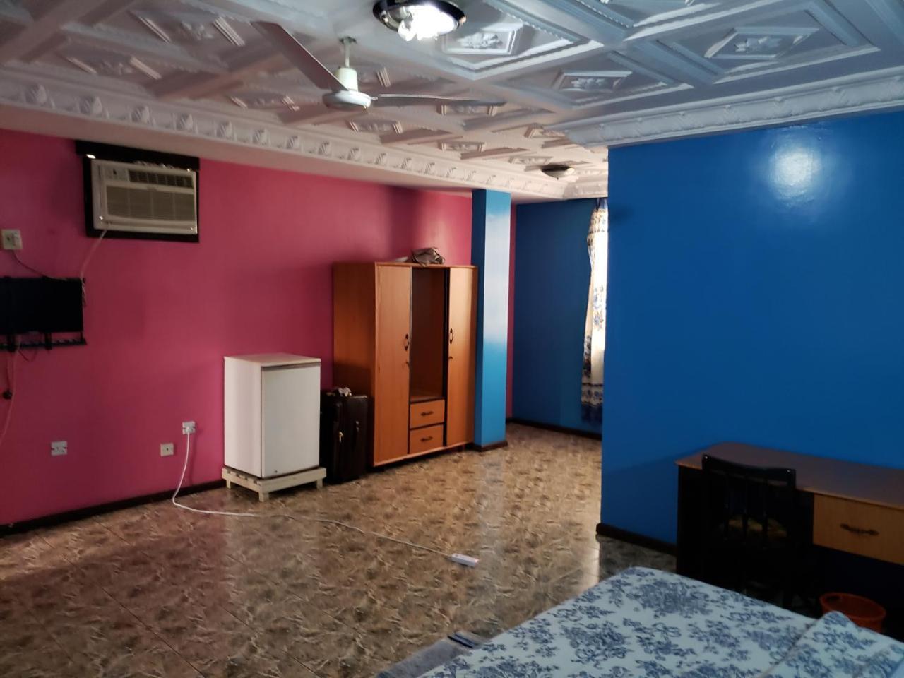 Global Summer Hotel Аккра Экстерьер фото